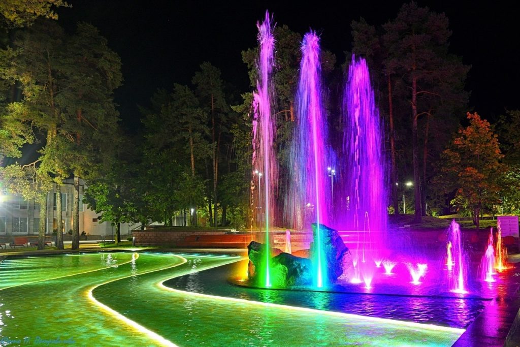 Фотография фонтана ДК